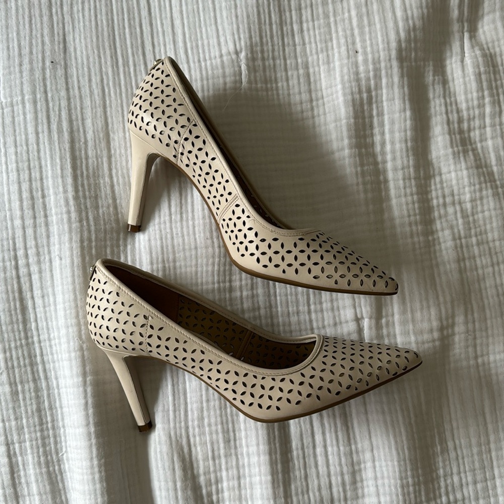 michael kors heels